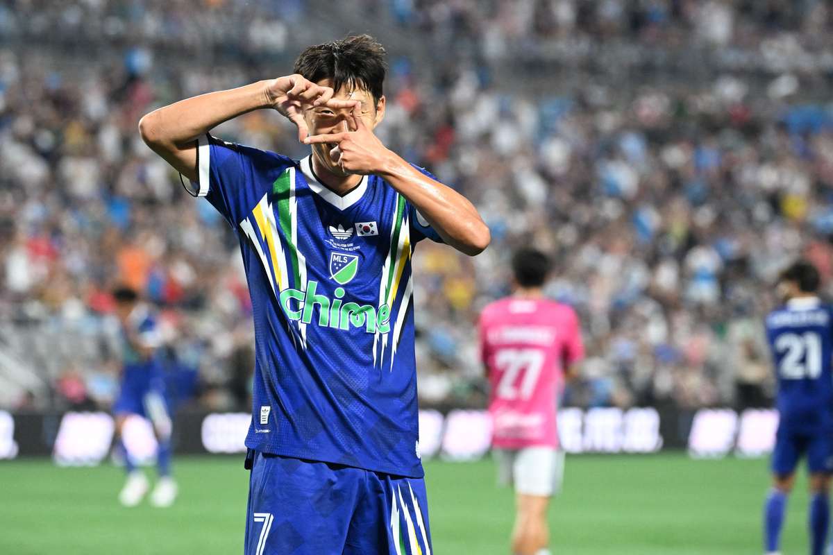 孙兴慜独中两元，MLS全明星4-3力克利戈亚MX全明星