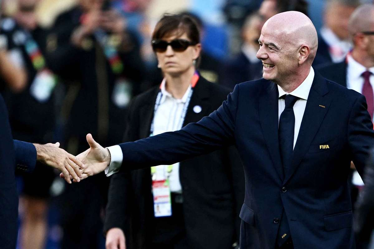 FIFA搁置世界杯商业计划,足坛呼吁增强透明度与治理