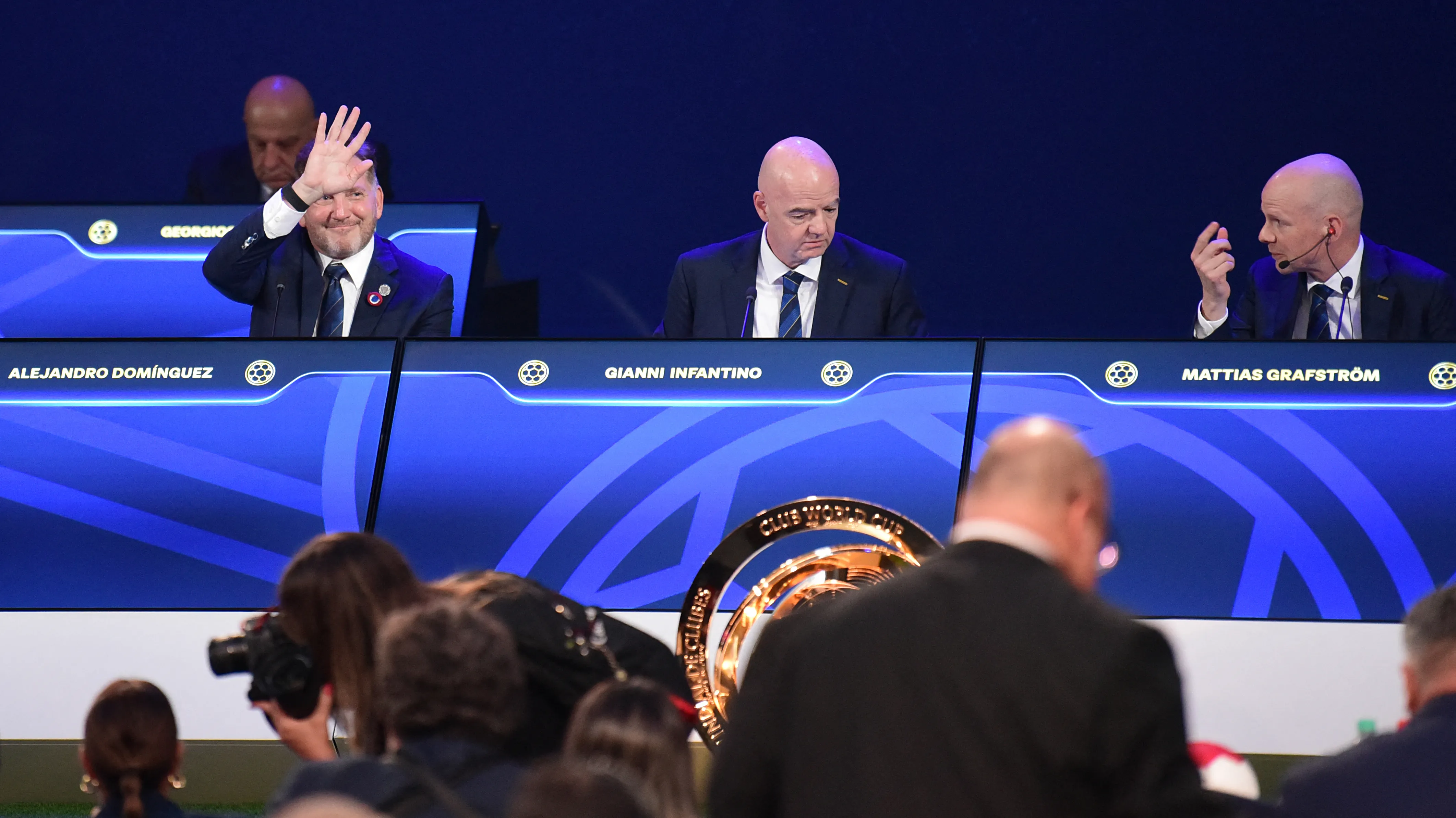 FIFA秘书长打破沉默发长信安抚员工,称动荡难以理解但机构使命不变