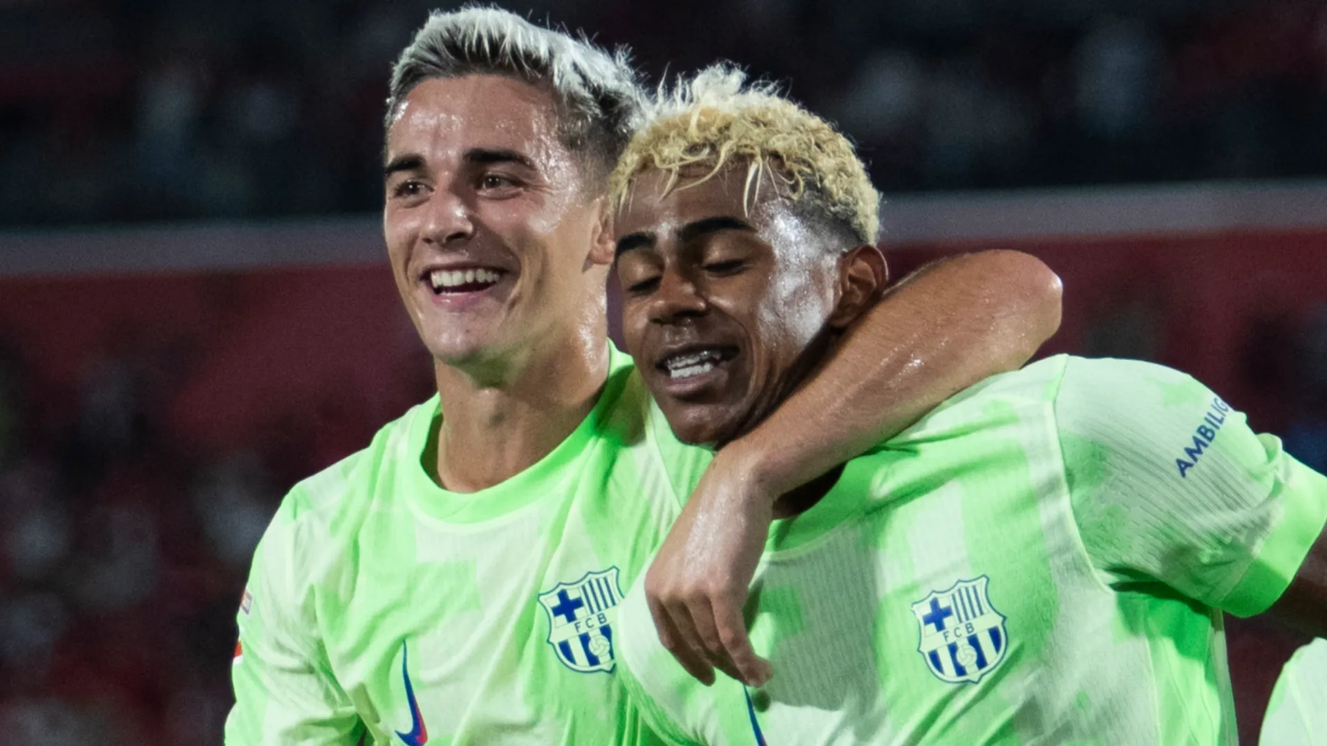 加维兑现世界杯承诺染粉发,亚马尔笑翻评论区