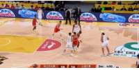 出手少！张镇麟上半场3中1得到5分1板3助1断 三分2中1