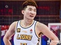 球队指挥官！孙铭徽屡送妙传&全场送出13次助攻 5投1中拿到7分3断