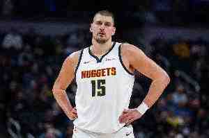 约基奇爆砍NBA圣诞大战历史第三高的56分 仅次伯纳德·金和张伯伦