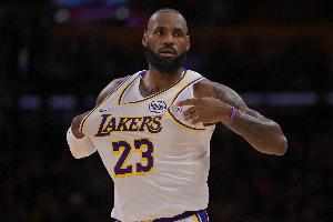 心服口服！詹姆斯：今晚我们打得很努力 更好的球队获胜了