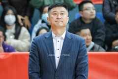 杜锋：近期赛程太过密集 队员都很辛苦 对年轻球员的挑战很大