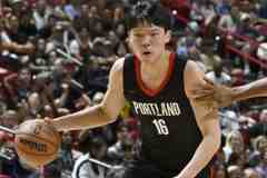 美媒体人:杨瀚森夏联时的传球有亮点 但没适应NBA级别的传球难度