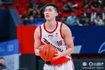 拼尽全力！蒋浩然16中8拿到25分6板 罚球10中9