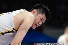 尽力了！胡金秋13中10高效拿下22分4板1断