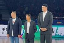 好久不见！上海赛前举行30周年庆祝活动 姚明&李秋平&章文琪出席