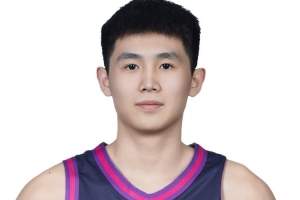 真可以好好培养！李悦洲替补19分钟 4中3拿到7分3助&正负值+16