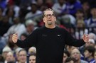 赚到！沃克被劳森帽还吹给猛龙球 76人挑战成功改判防守犯规