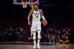 雄鹿今日VS森林狼！里弗斯：会将字母哥出场时间限制在30-31分钟