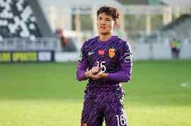 西海岸总经理:有多家俱乐部想要引进李昊、杨希,留队几率50%