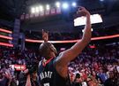 不容易！今天之前火箭本赛季背靠背第二场战绩0-3 本场过后1-3