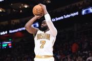 效率低了点！杰伦·布朗近8场场均31.1分7.3板 命中率43.6%