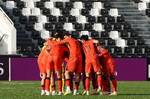 记者：日本U23脚下太快了，中国队球员跟不上，有劲使不出来