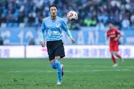 直播吧：36岁晋鹏翔与重庆铜梁龙达成共识，新赛季基本确定加盟