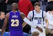 NBA历史仅3个青少年球员多次砍下40+：詹姆斯 爱德华兹 弗拉格
