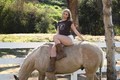 太阳报：穆德里克近日与美国女星互动，后者称穆德里克darling