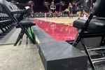 落差地板伤人！骑士队记晒新修复的地板图 看起来就是加长版