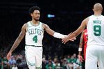 怀特:看到队友在交易截止日前离队很难过 希望他们未来一切顺利
