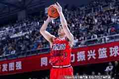 媒体人：对因年龄和伤病失去不少速度的郭艾伦来说 ACL是巨大打击