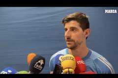 库尔图瓦谈助攻巴尔韦德：我知道我脚法不如特狮，但我的长传不错
