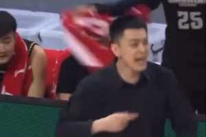 用毛巾抽杨鸣?莫兰德:纯粹是误读 当时上头了 我想念我的兄弟