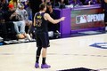 奥多姆:湖人根本不防守 全队必须明白他们要弥补东契奇的漏洞