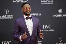 埃弗拉炮轰非洲杯改判冠军：我以为是愚人节玩笑，真是耻辱