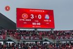 辽宁铁人楠波湾队3-0天津津门虎 ，取得中超首胜