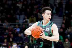 媒体人：辽宁第二阶段刚开始5胜1负遇上困难了 最近5场爆冷输3次