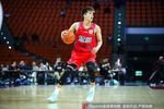 媒体人:我向艾伦妈妈求证过 虽然她说是假的但措辞谨慎似有隐情