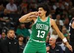 挑大梁！小罗恩·哈珀11中6砍半场最高17分外加4板 三分7中3