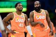张佳玮:猛龙躲开了克星尼克斯 但哈登也是猛龙杀手且还有米切尔