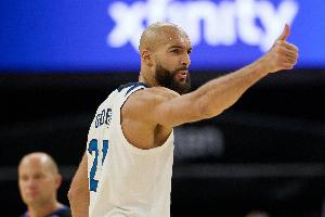戈贝尔:现在是1-1有很多事需要做得更好 球队必须做出回应