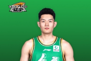 真挚的祝福！祝辽篮球员刘星言21岁生日快乐！???